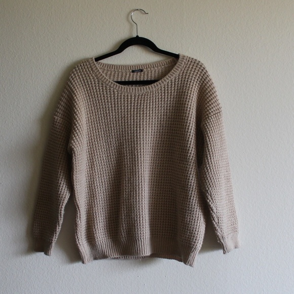 Subdued Brown Sweater - Picture 4 of 6